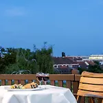 Ξενοδοχείο Nh
