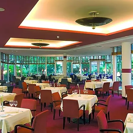 Le Doux Souvenir, Potsdam, A Tribute Portfolio 4*